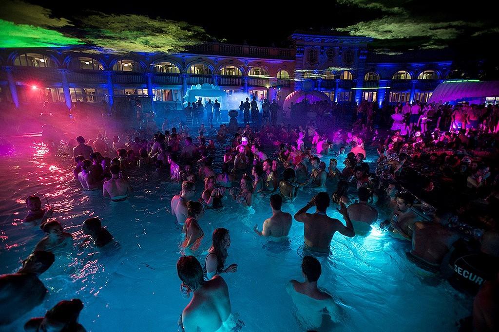Budapest Thermal Spa Party