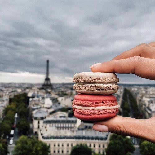 Macarons in France