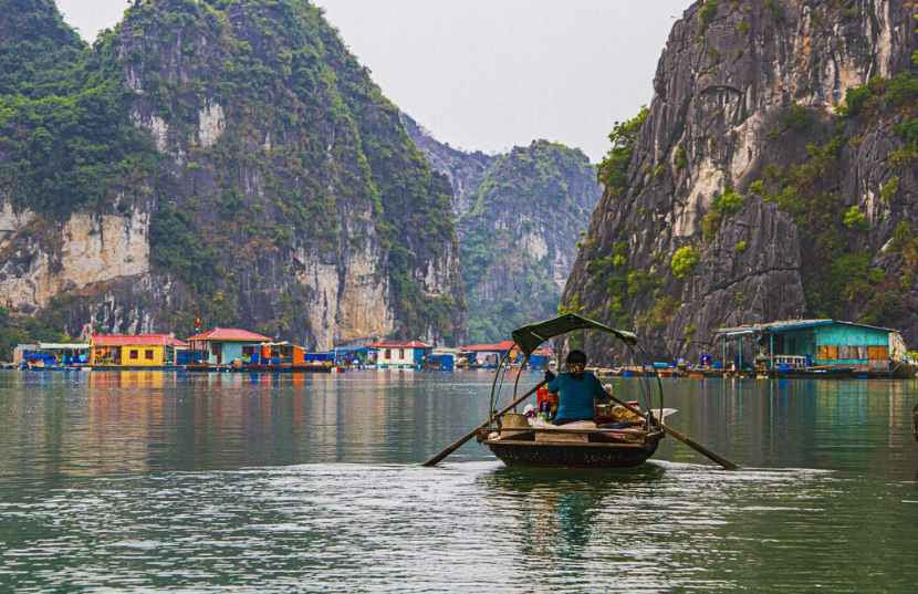 Trips N Tales Vietnam circuit covering Hanoi, Ha Long Bay, and Sapa